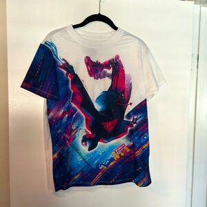 Spider-Man Across the Spiderverse tee XS